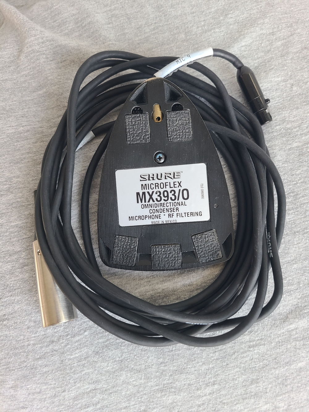 SHURE MICROFLEX MX393/0 Condenser Omnidirectional Boundary Microphone XLR cable